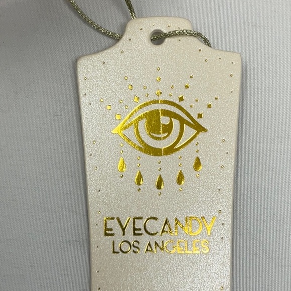 NWT Eye Candy Los Angeles amazing yellow gold tone bracelet - Picture 4 of 7